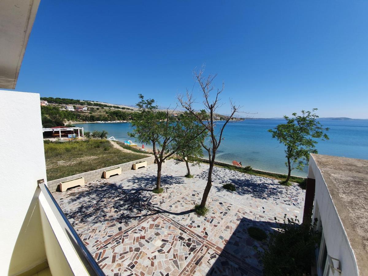 Guesthouse Dupin Vlasici Luaran gambar