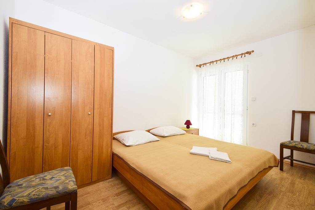 Guesthouse Dupin Vlasici Luaran gambar